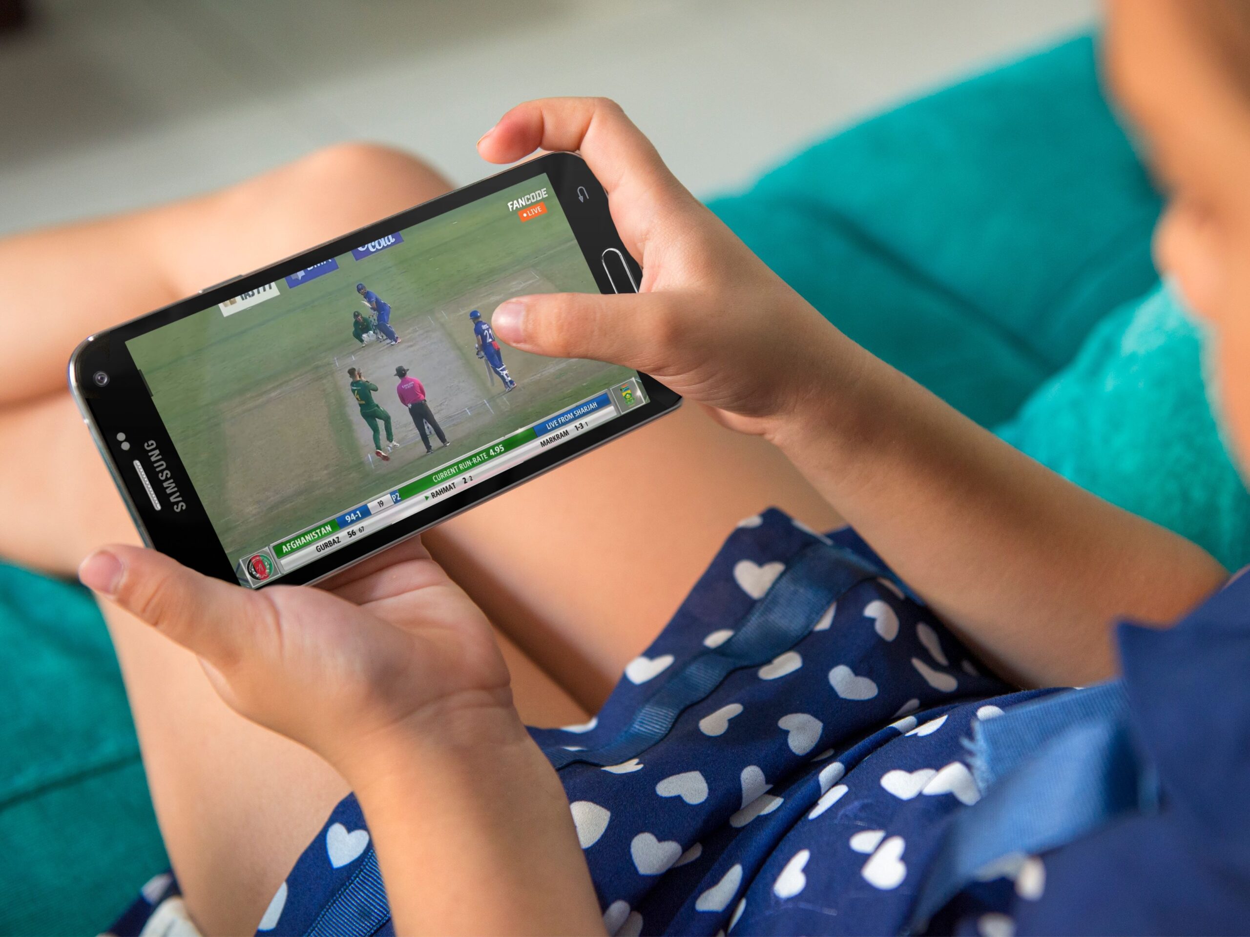 Watch Live Cricket Matches on FanCode App in Phone Learn How?